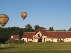 Entre Vignes Et Châteaux